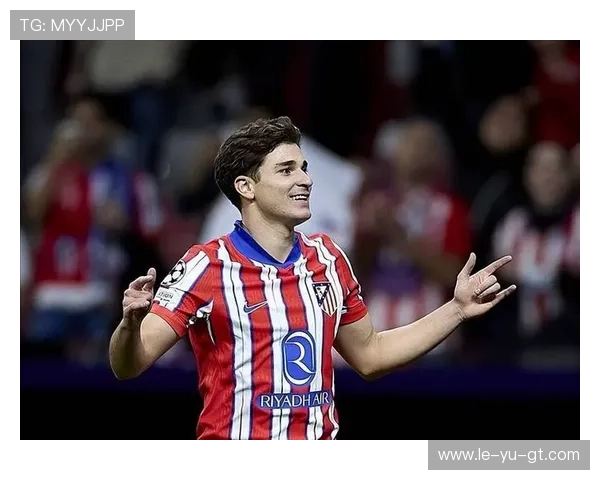 阿尔瓦雷斯：阿根廷足球新星崛起，未来可期