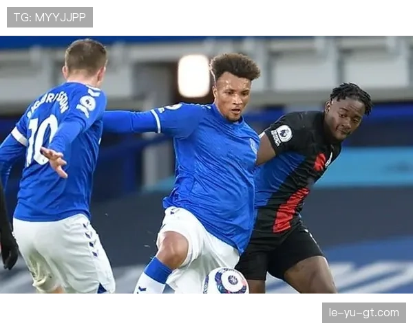 内森·琼斯重返英超，球队状态回暖引关注